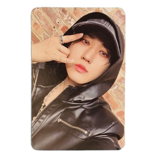 Stray Kids ATE Album WITHMUU POB Photocard [Changbin]